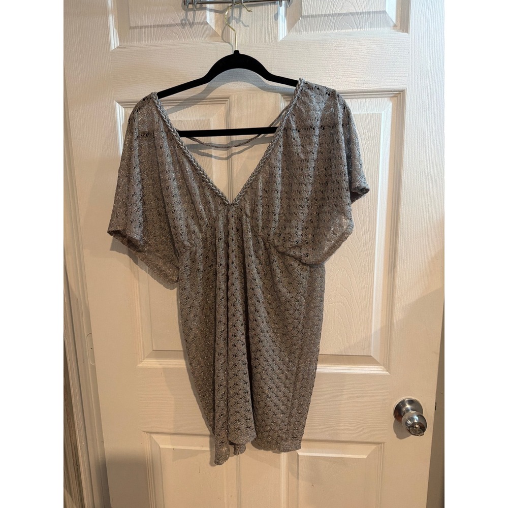 Elif for Jordan Taylor Silver Metallic Crochet Knit V-Neck Tunic Cover Up Top